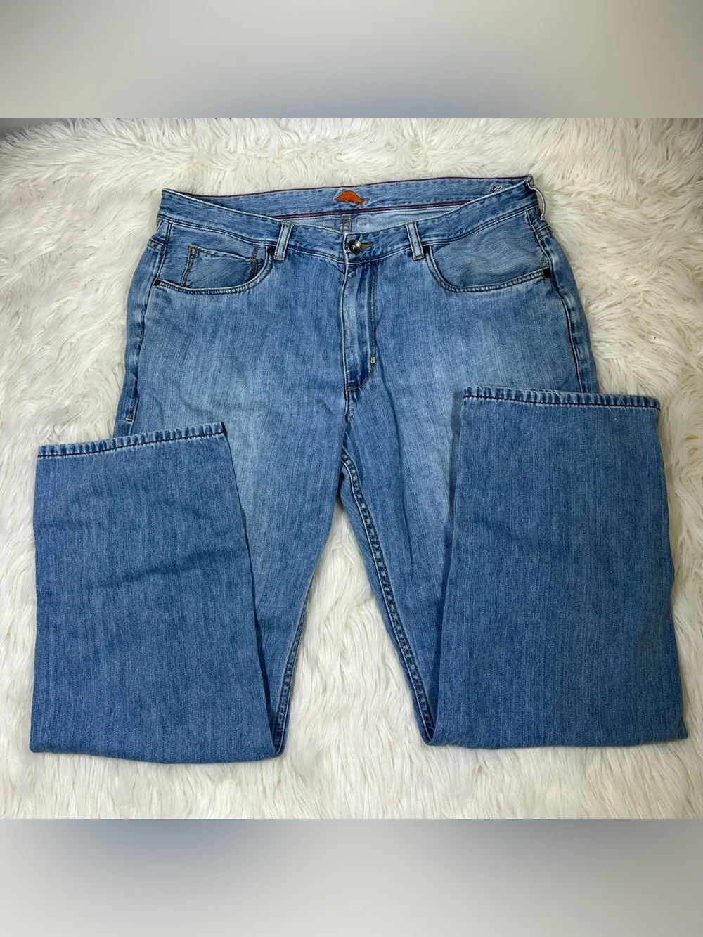 Tommy Bahama Cayman Island Relaxed Jeans Men’s 38x30 Light Wash Denim